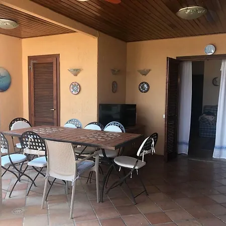 Casa Bahas Feriehus